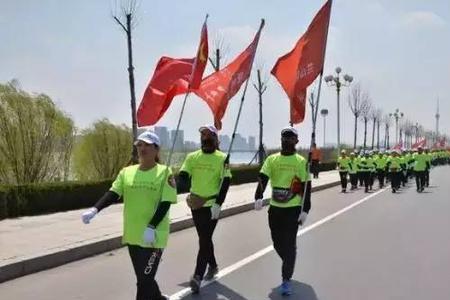 暴走一小时多少公里