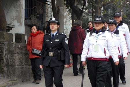 小区女保安好干吗