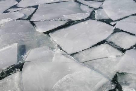 冰雪融化表示天气现象吗