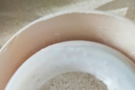 如何判断珍珠是否添加荧光粉