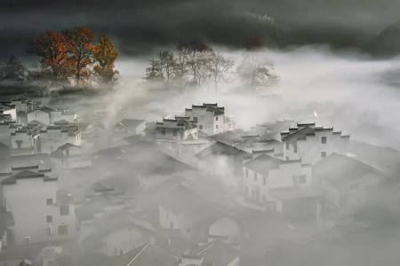 青砖袅袅炊烟起是哪首歌词