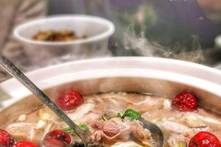 为何叫开锅羊肉