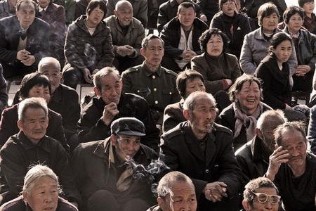 入戏不入过场什么意思啊