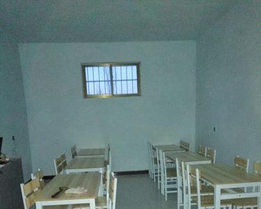 学校为什么不让孩子们上小饭桌