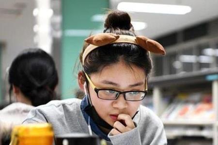 大学生心理文员可以当吗
