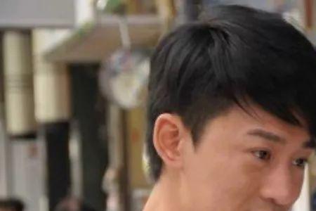 男人多少岁当家