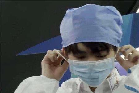 穿防护服怎样使眼镜不下滑