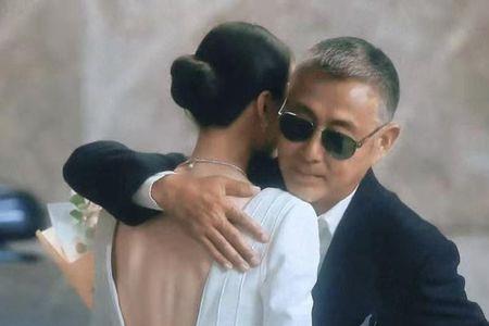叶谨言为什么帮谢氏