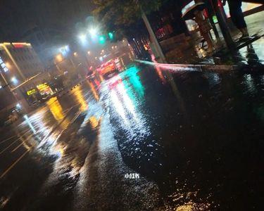 电车淋一夜的雨有事吗