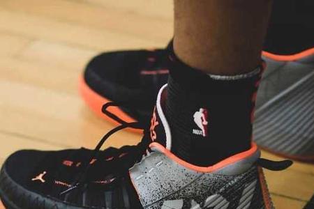 nikegtrun硌脚怎么解决