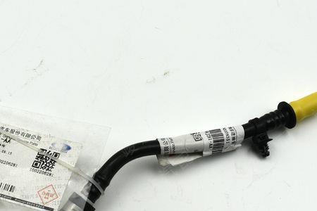货车索油泵是进油管吗
