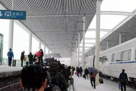 吉林动车为什么晚点