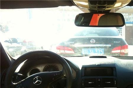2010年奔驰c200cgi优雅型烧机油