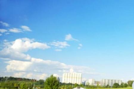 唱的歌为什么戴着耳机听会好点
