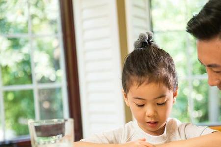孩子是我坚强的后盾什么意思