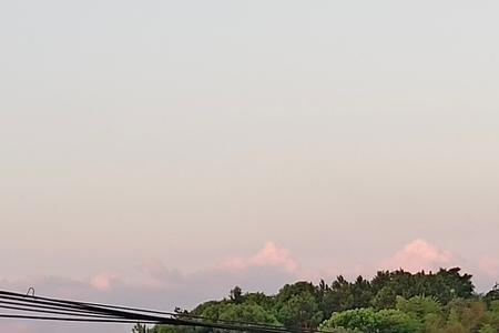 晚风荡漾秋野的意思