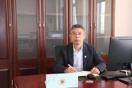 高中学校副校长有权吗