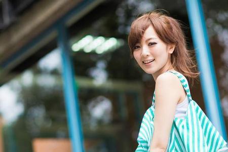 女人靠谁如何回复