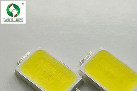 超白光和蓝白光的区别