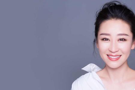 内地名字里面有个妃字的女演员