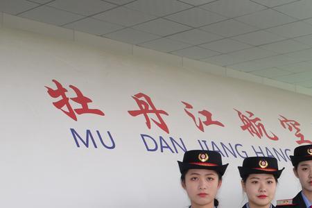中外民俗对空乘职业发展的意义