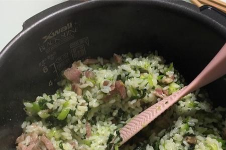上海小阿姨做的咸肉菜饭
