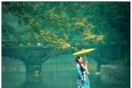 流年似锦不负岁月什么意思
