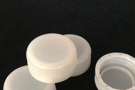 脉动塑料瓶盖什么材质