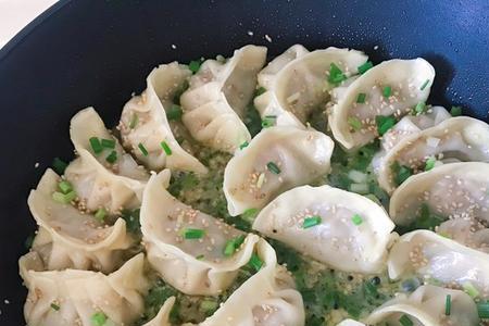 冰冻饺子怎么做煎饺