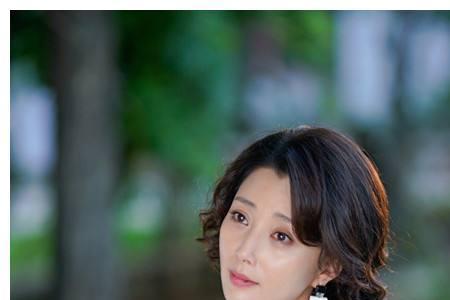 殷桃有儿女吗