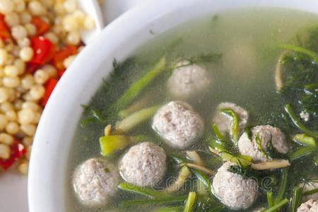 菠菜肉丸子的正宗做法