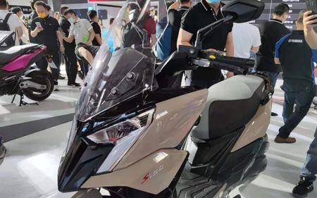 大阳v锐150对比光阳rks150