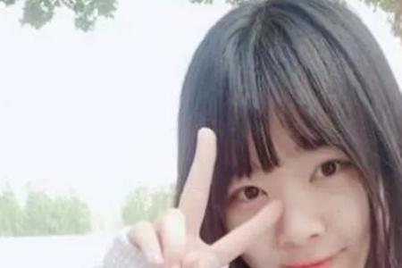 初中女生注重颜值吗