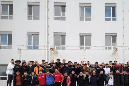 大连装备职业技术学院男女比例