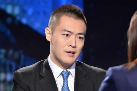 刘鸣炜长相分析