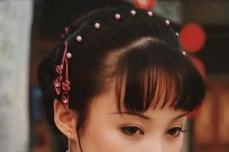 蒋勤勤身世