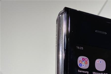 三星w22双卡用的怎么样