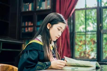 清华女孩叫什么