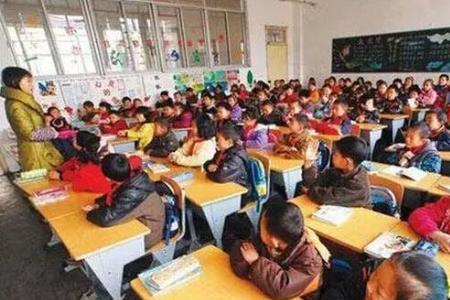 先有学校还是先有教师