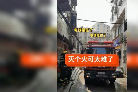 百般阻挠的意思