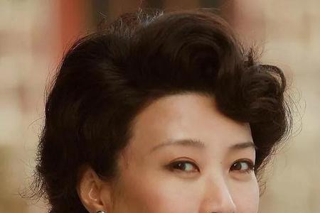 等你爱我电视剧富婆赵姐扮演者
