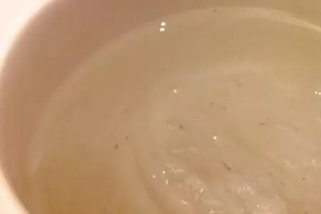 甜醅上面有细毛是咋回事