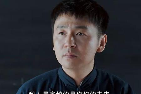 鹿兆鹏比百灵大多少