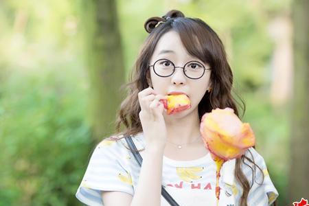 如花如荼网剧的女主叫什么