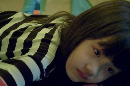 父亲太强势给女儿什么影响