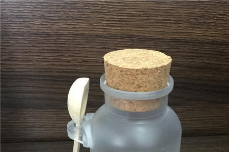 老鼠能把水瓶上的木塞拖走吗