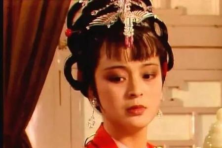 探春大伯父 小婶子指的是谁