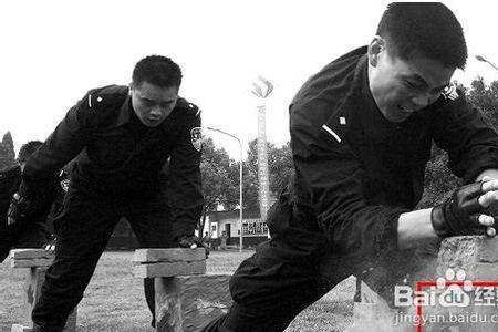 砖头用醋泡就能劈开吗