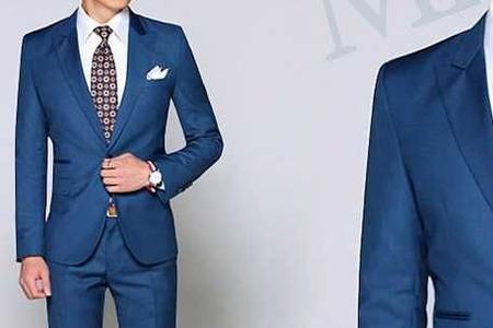蓝西服搭配什么羊毛衫