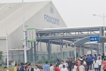 富士康开车可以出港区么